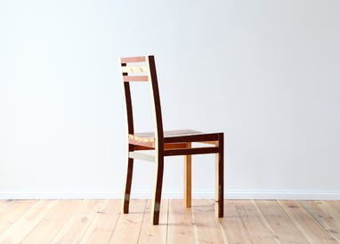 DIELEREI Stuhl aus Holz 