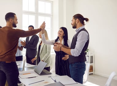 Comment gérer un conflit entre deux collègues sans stress ?