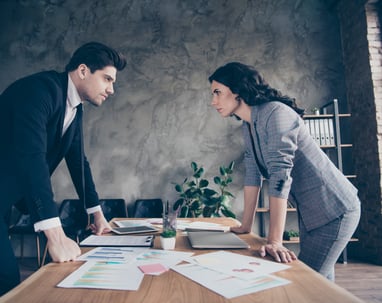 Comment gérer les conflits dans une entreprise avec élégance