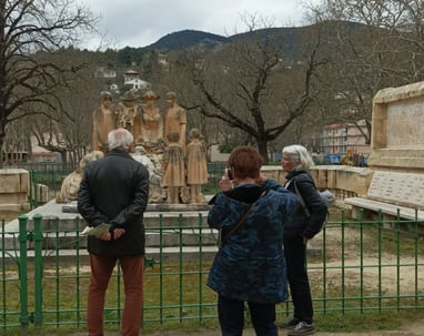 Visitors at Lodève war memorial