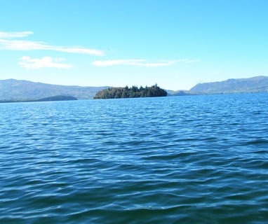 Lago de Tota, Laguna de Tota, Refugio Génesis, Paisaje, playa