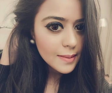 Namrata Sharma | Vincitore Lifestyle