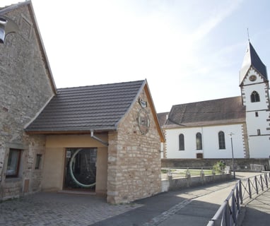 Intégration parfaite du bâtiment de l'Horloge mère !