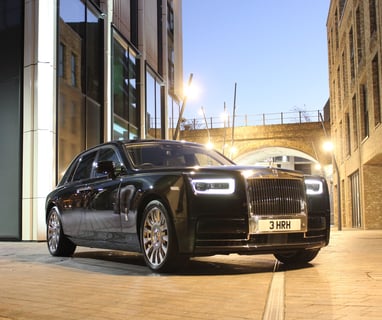 Rolls Royce To Hire Chauffeur Service | Smart City Prestige | Airport Transfers