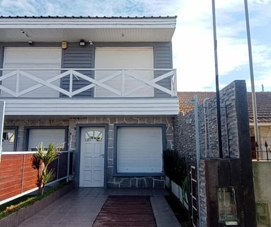 frente casa colinas