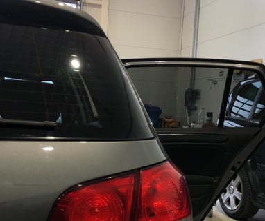Automobilio stiklų tonavimas