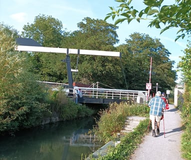 A lifting bridge