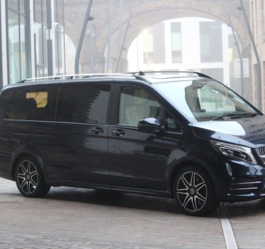 Mercedes E Class Chauffeur Service | Smart City Prestige | Airport Transfers
