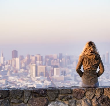 Femme expatriée et anxiété