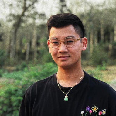 Headshot of Steven Duong