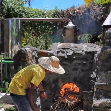 Fire under cooking still