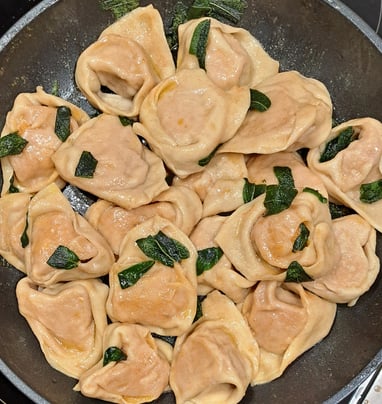 Tortelloni with sage butter