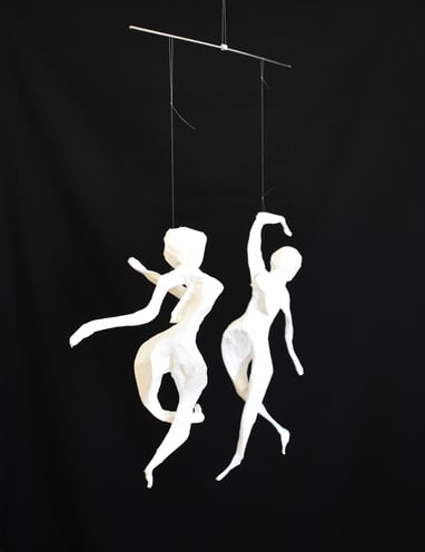 mobile sculpture papier personnage mouvement