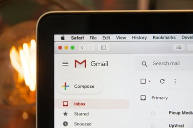 Gestion email assistante indépendante