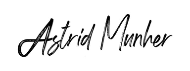 ASTRID MUNHER logo