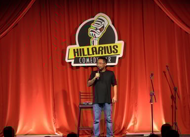 Guto Sato Clube de Comédia Hillarius