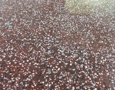 Piso granitina fundo vermelho