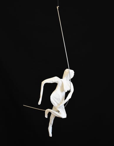 mobile sculpture papier personnage mouvement