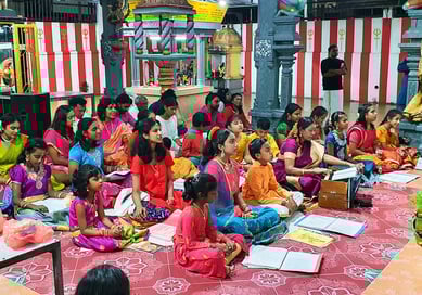 thevaram performance with students