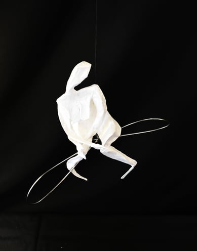mobile sculpture papier personnage mouvement