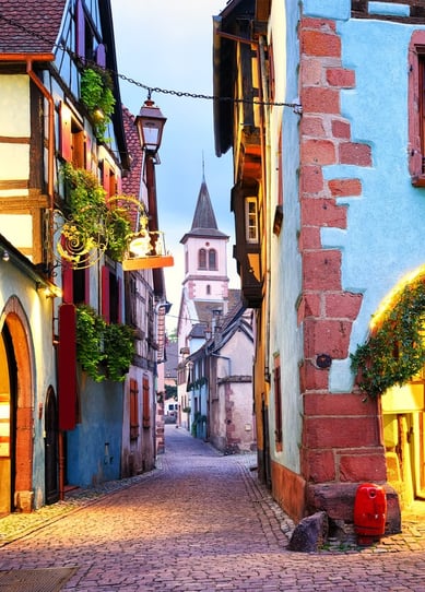 Alsace riquewihr colorful house traditional village
