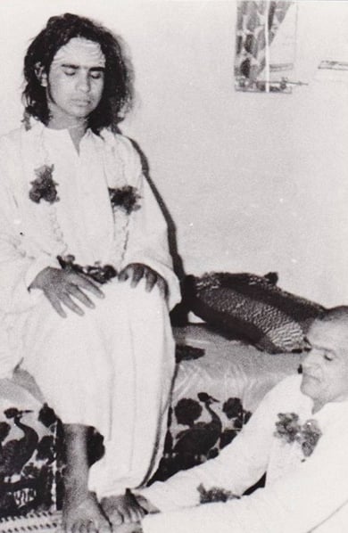 Shri Babaji e Kamalo