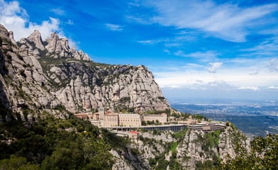 montserrat visit during your luxurty tour spain