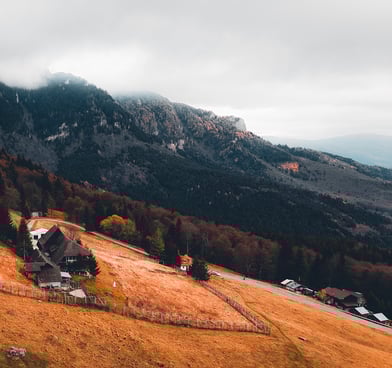 alt="Romania rurala"