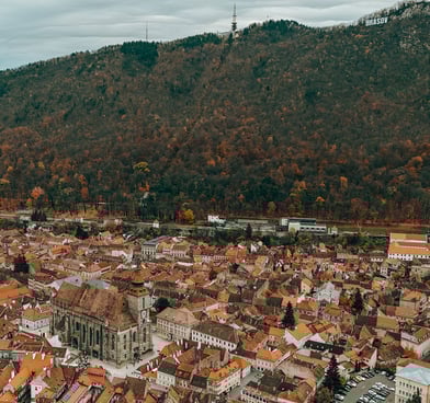 alt="Brasov"