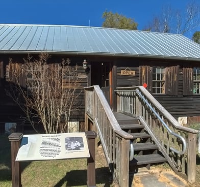 Picture of Sams Cabin