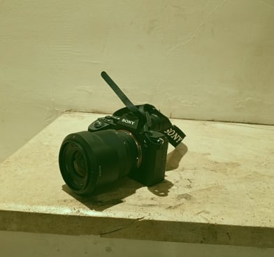 Paramarka İzmir dijital reklam ajansı video prodüksiyon kamera ekipmanı