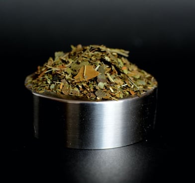 "loose leaf blend of guayusa and lemongrass of the best quality"