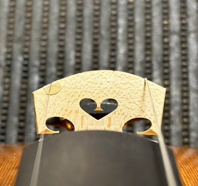 ajuste de cavalete, violino