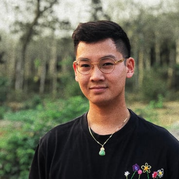Headshot of Steven Duong