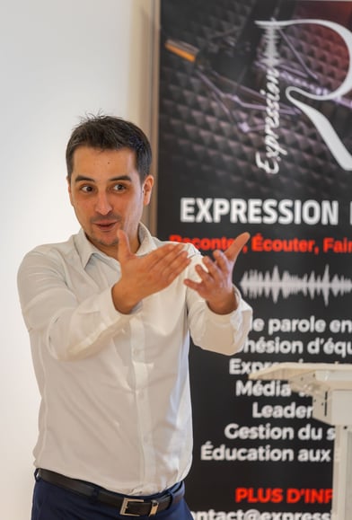 Geste, voix, énergie : la prise de parole, ça se vit ! Atelier Expression Radio en pleine action