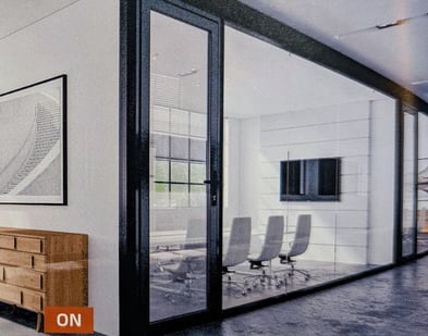 meeting rooms with glass with Smart Film applied in mode on transparency 