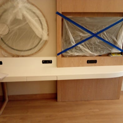 ΔΩΜΑΤΙΟ ΞΕΝΟΔΟΧΕΙΟΥ SOLID SURFACES CORIAN