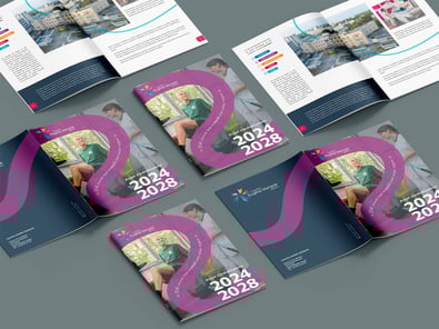 Dépliant institutionnel - mise en page print par graphiste freelance Rennes