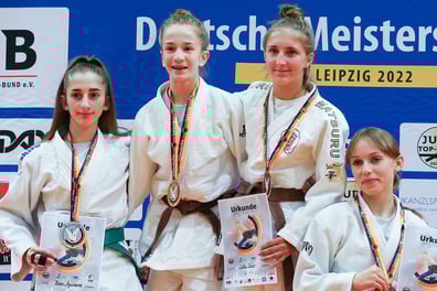 Frida Reisz, Kampioene van Duitsland tot 18 jaar
