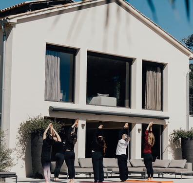 Seance yoga à la villa Louise