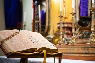 Roman Missal Tradicional Catholic Mass