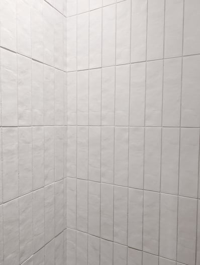 Appartement studio Angers - faïences douche - Anthony Corbel CASA architecte