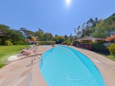 Détail revêtement terrasse piscine Photographe immobilier Var