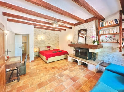 Chambre d'amis accueillante villa Puget-sur-Argens Photographe immobilier