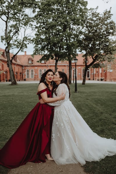 Vestuvių fotografė Ieva Vos- reportažinė vestuvių fotosesija