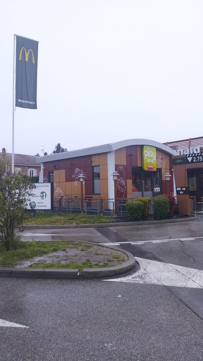 mc donald de la place du dauphiné 