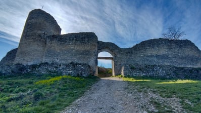 la porte de dyzimieu sur Crémieu