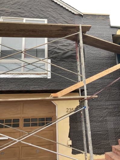 Family home facade renovation, stucco work, and painting in Inner Sunset by PGE Renovation&Construction services