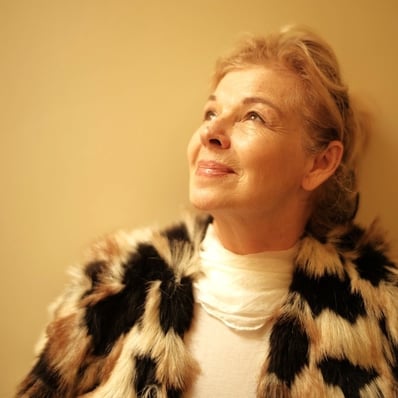 Maya Britan Artist Painter Author Psychic Woman Tarot Card Reader Art Studio