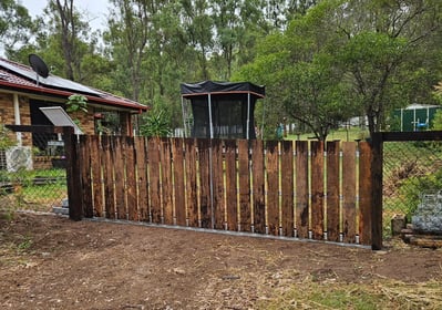 Solar Powered Electric Gate